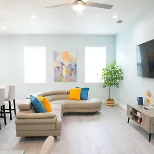 Chestnut Luxury Villas #4 Tampa